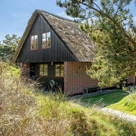 Grita - 500m From The Sea By Interhome